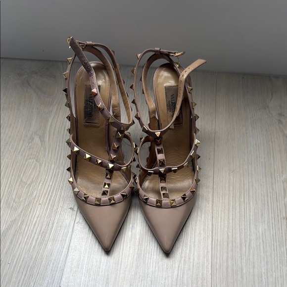 Women's Studded Tan Heels - Picture 1 of 3